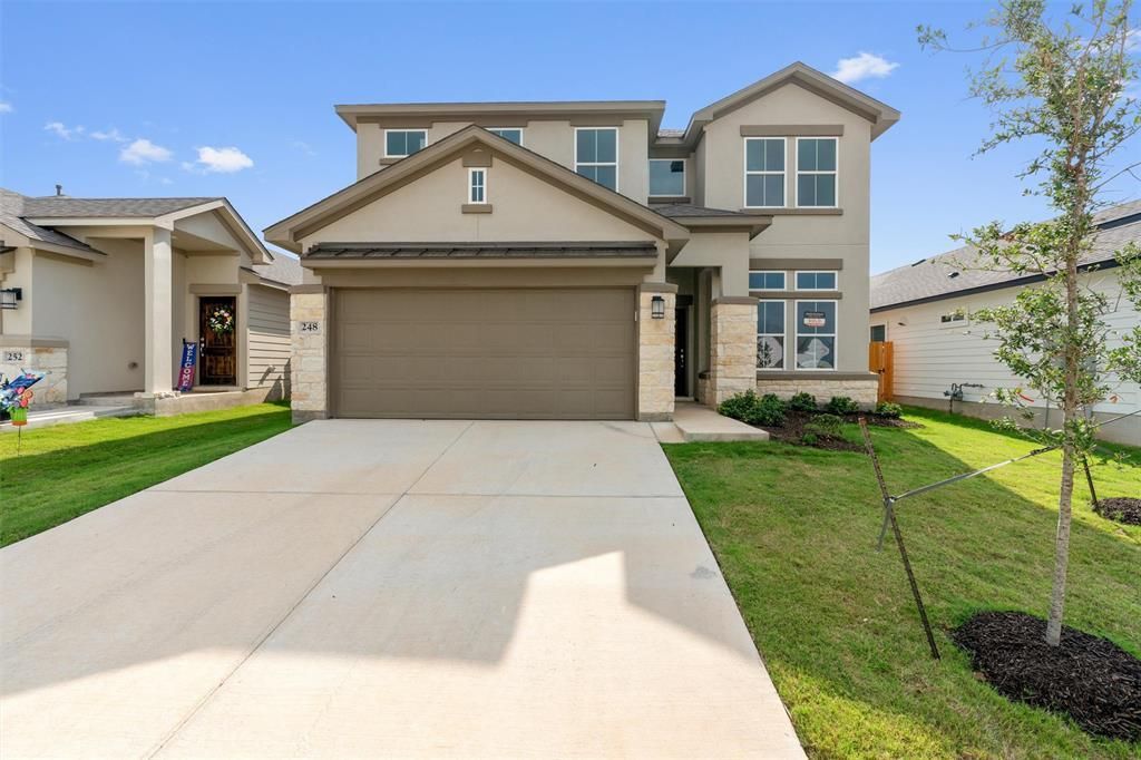 248 Ironshoe TRL, Liberty Hill, TX 78642