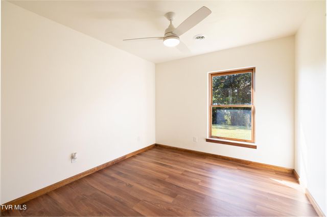 5640 Highway 11 W, Rogersville, TN 37857