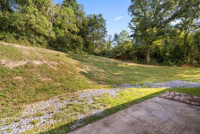 5640 Highway 11 W, Rogersville, TN 37857