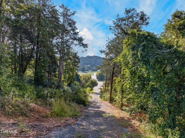5640 Highway 11 W, Rogersville, TN 37857