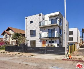 4507 Lomita Street 4505 1/2, Los Angeles, CA 90019