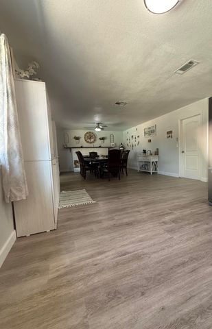 1074 Raymond Road, Hanford, CA 93230