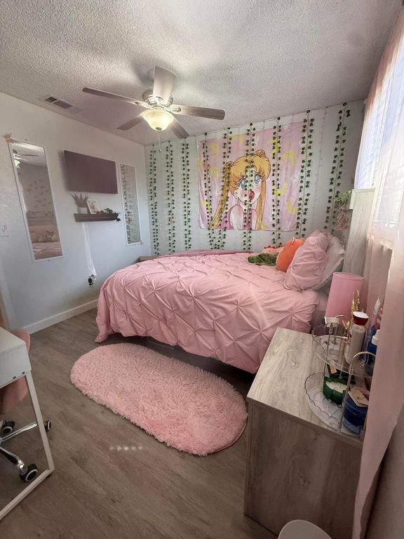 Image 15 of property listing at 1074 Raymond Road, Hanford, CA 93230