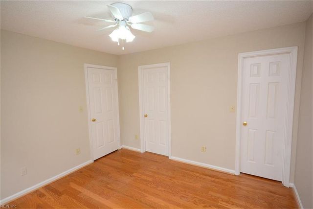 964 Saint Andrews Reach Apt A, Chesapeake, VA 23320