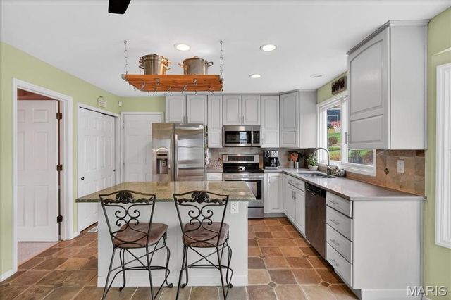 622 Dougherty Terrace Drive, Ballwin, MO 63021