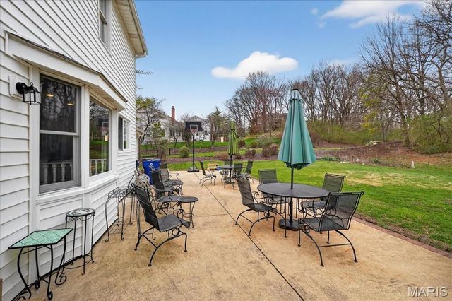 622 Dougherty Terrace Drive, Ballwin, MO 63021