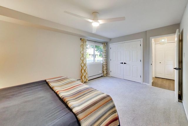 2640 N Windsor Drive 103, Arlington Heights, IL 60004