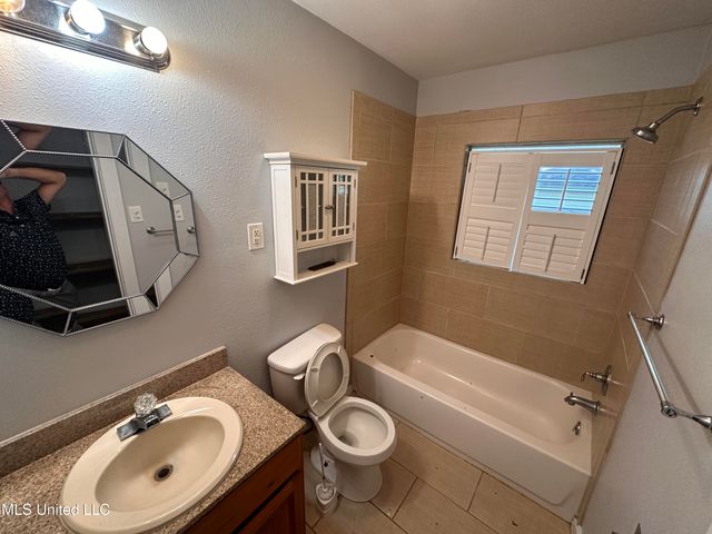 317 Menge Avenue, A & B, Pass Christian, MS 39571