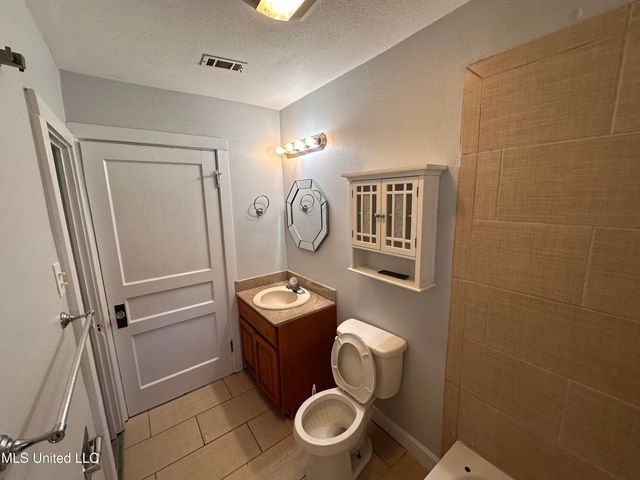 317 Menge Avenue, A & B, Pass Christian, MS 39571