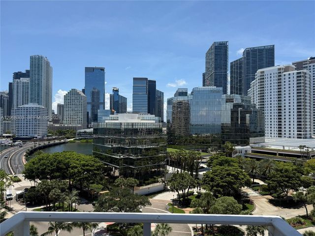 770 Claughton Island Drive 1101, Miami, FL 33131