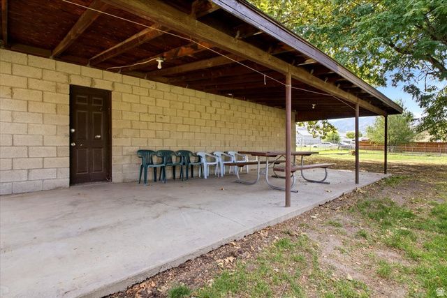 3150 S BROADWAY ST, Magna, UT 84044