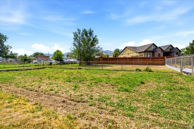 3150 S BROADWAY ST, Magna, UT 84044