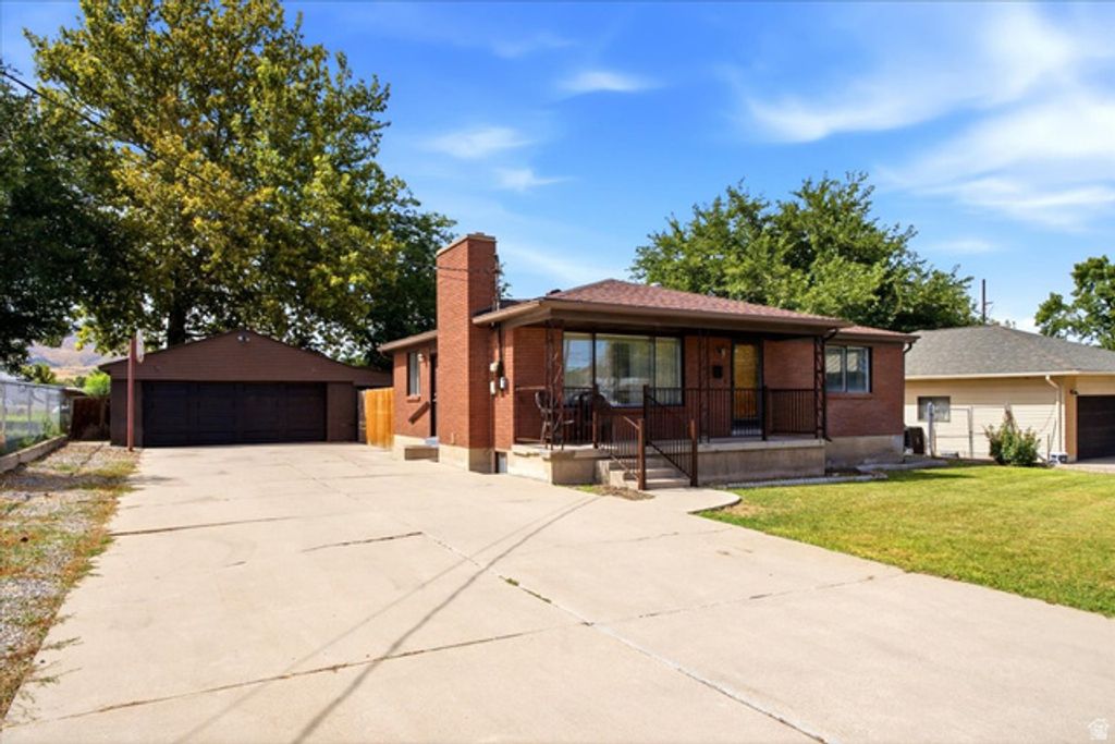 3150 S BROADWAY ST, Magna, UT 84044