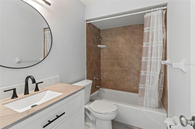 4523 86TH STREET COURT W, Bradenton, FL 34210