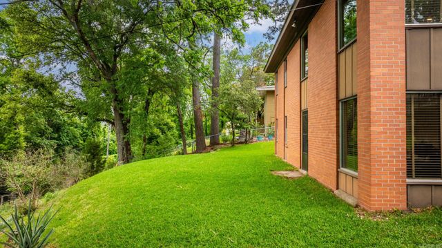 3747 Lakeview Road, North Little Rock, AR 72216