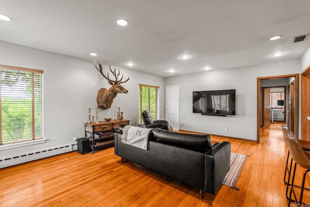 3747 Lakeview Road, North Little Rock, AR 72216