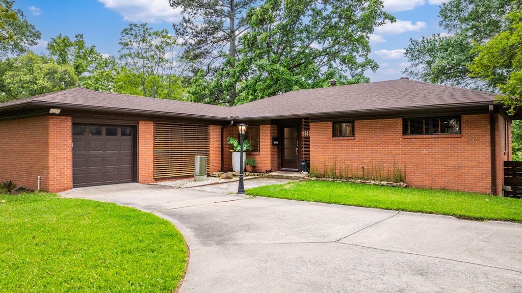 3747 Lakeview Road, North Little Rock, AR 72216