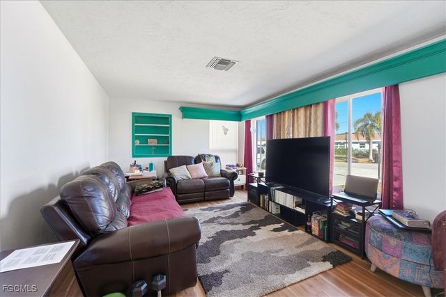 4311 S Pacific CIR, North Fort Myers, FL 33903