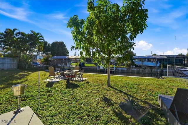 4311 S Pacific CIR, North Fort Myers, FL 33903