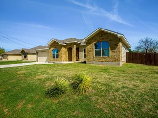 114 Norwood DR, Granite Shoals, TX 78654