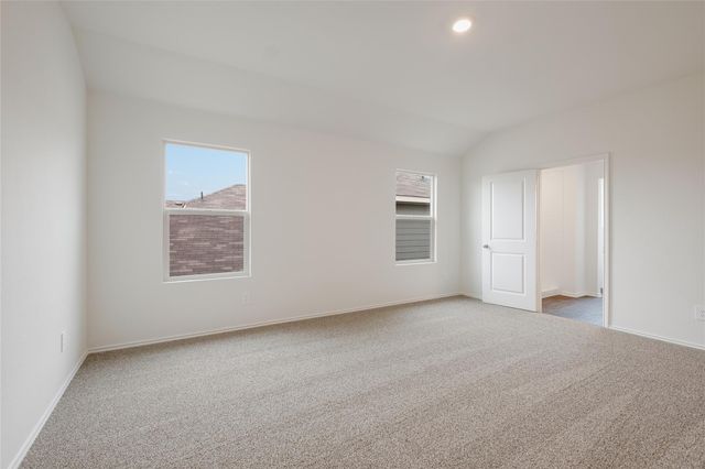 211 Schuenemann WAY, Uhland, TX 78640