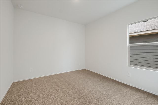 211 Schuenemann WAY, Uhland, TX 78640