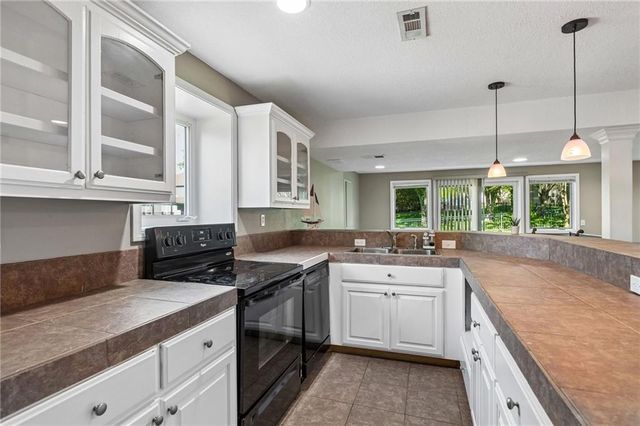 14608 Chadwick Street, Leawood, KS 66224