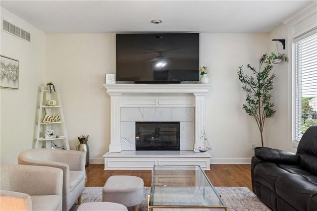 14608 Chadwick Street, Leawood, KS 66224