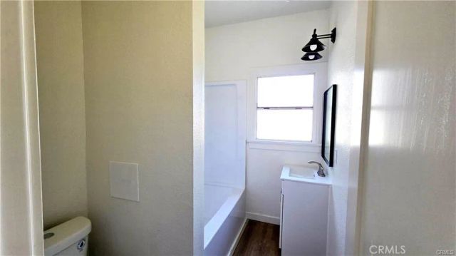 973 N Park, Long Beach, CA 90813