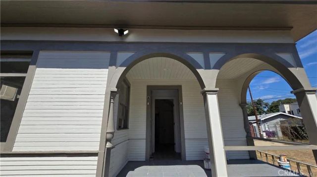 973 N Park, Long Beach, CA 90813