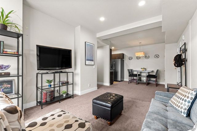 1401 W 85 Avenue B303, Denver, CO 80260