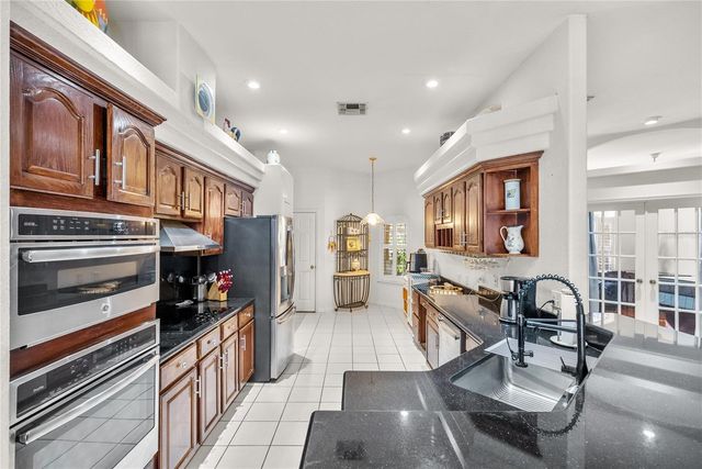 295 N JUNGLE ROAD, Geneva, FL 32732