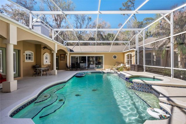 295 N JUNGLE ROAD, Geneva, FL 32732