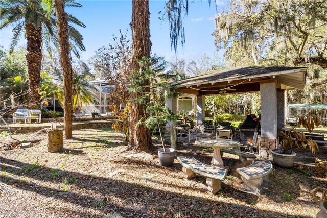 295 N JUNGLE ROAD, Geneva, FL 32732