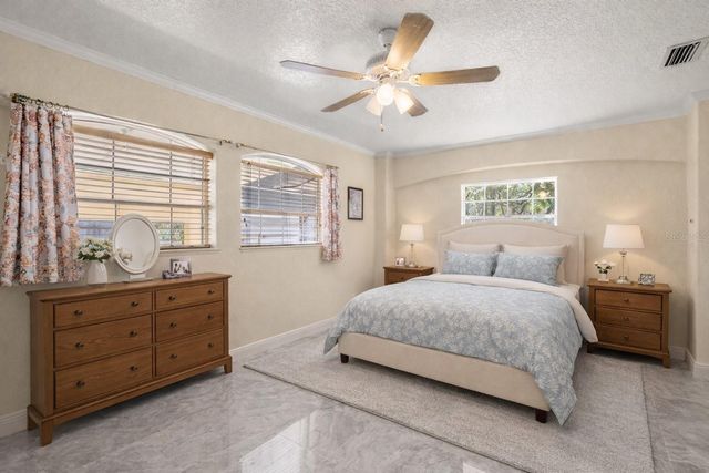 295 N JUNGLE ROAD, Geneva, FL 32732