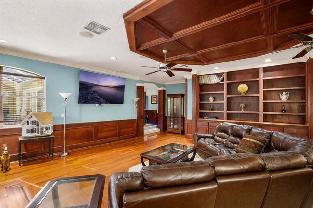 295 N JUNGLE ROAD, Geneva, FL 32732