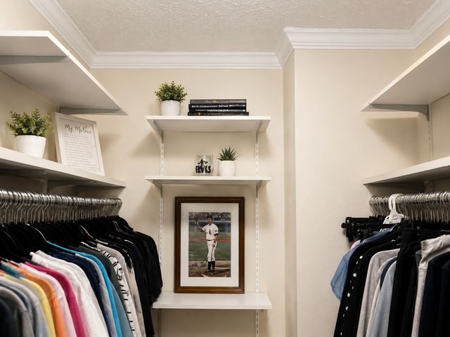 520 Biesterfield Road E309, Elk Grove Village, IL 60007