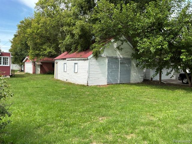 635 Spruce Street, Mount Morris, MI 48458