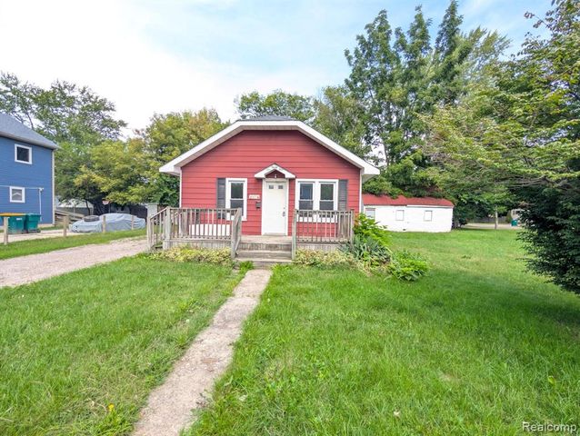 635 Spruce Street, Mount Morris, MI 48458