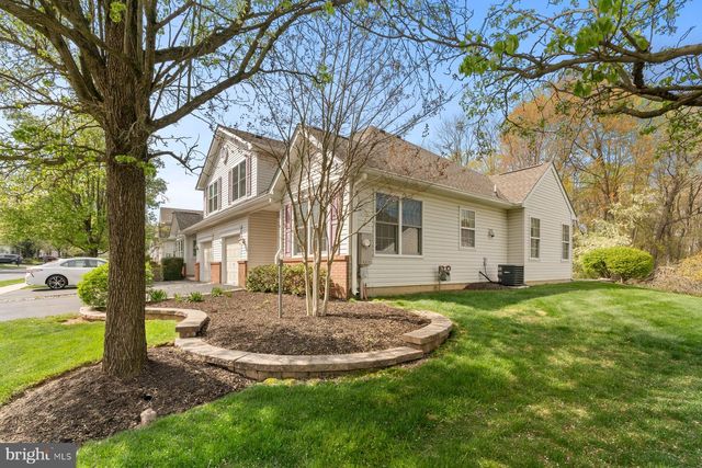 20 BLACK EYED SUSAN RD, Langhorne, PA 19047