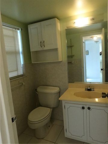 8390 Sands Point Boulevard F206, Tamarac, FL 33321