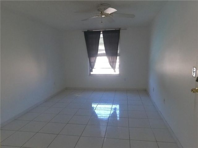 8390 Sands Point Boulevard F206, Tamarac, FL 33321