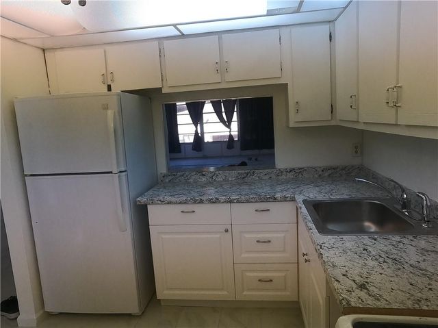 8390 Sands Point Boulevard F206, Tamarac, FL 33321