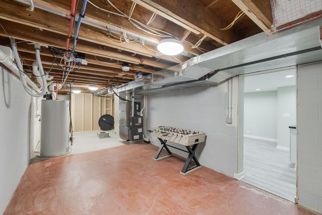 648 Francis Street, Saugatuck City, MI 49453