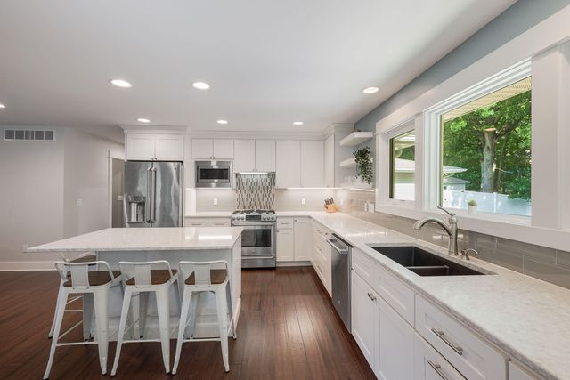 648 Francis Street, Saugatuck City, MI 49453