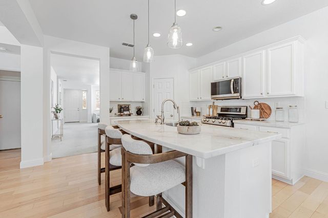 2314 Idaho Way, Yuba City, CA 95991