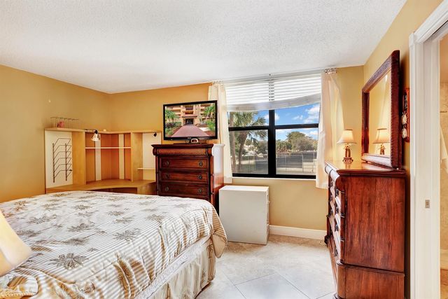450 Egret Circle 9202, Delray Beach, FL 33444