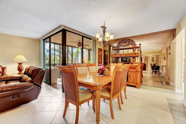 450 Egret Circle 9202, Delray Beach, FL 33444
