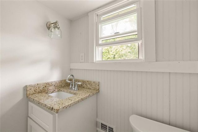 1682 Fairway Hill Drive SE, Atlanta, GA 30317