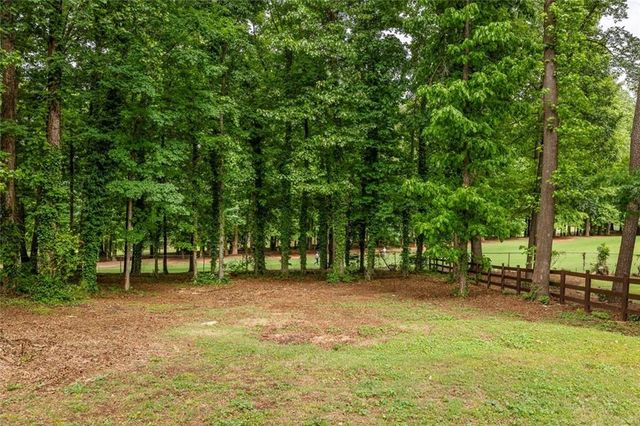 1682 Fairway Hill Drive SE, Atlanta, GA 30317